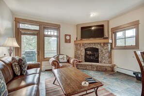 Condo, 2 Bedrooms | Living room - Luxurious 2 Br In River Run Village Featuring Ski In Ski-out, No Cleaning Fees 2 Bedroom Condo by RedAwning (Keystone)