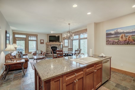 Horno, cafetera/tetera