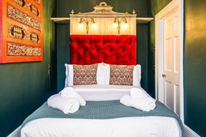 2 quartos, ferros/tábuas de passar roupa, Wi-Fi, roupa de cama