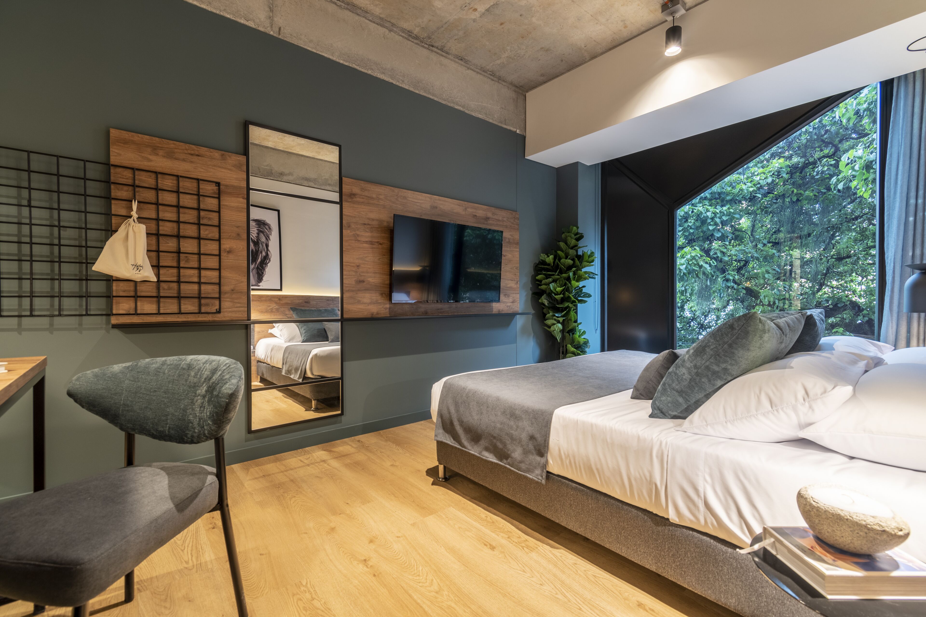 room | 1 bedroom, premium bedding, in-room safe, blackout curtains