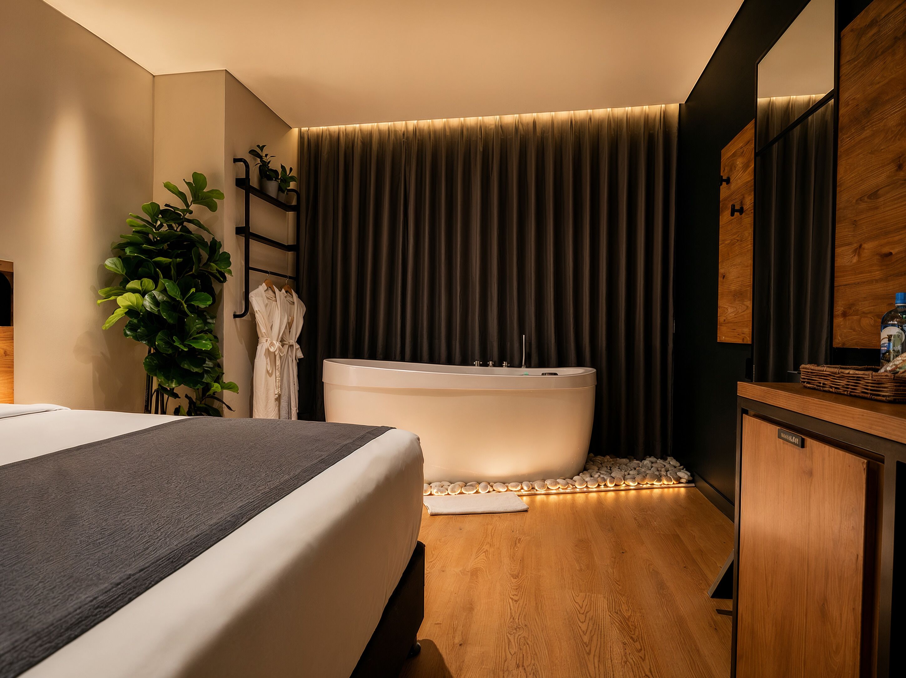 Royal Room | Premium bedding, in-room safe, blackout curtains, free WiFi
