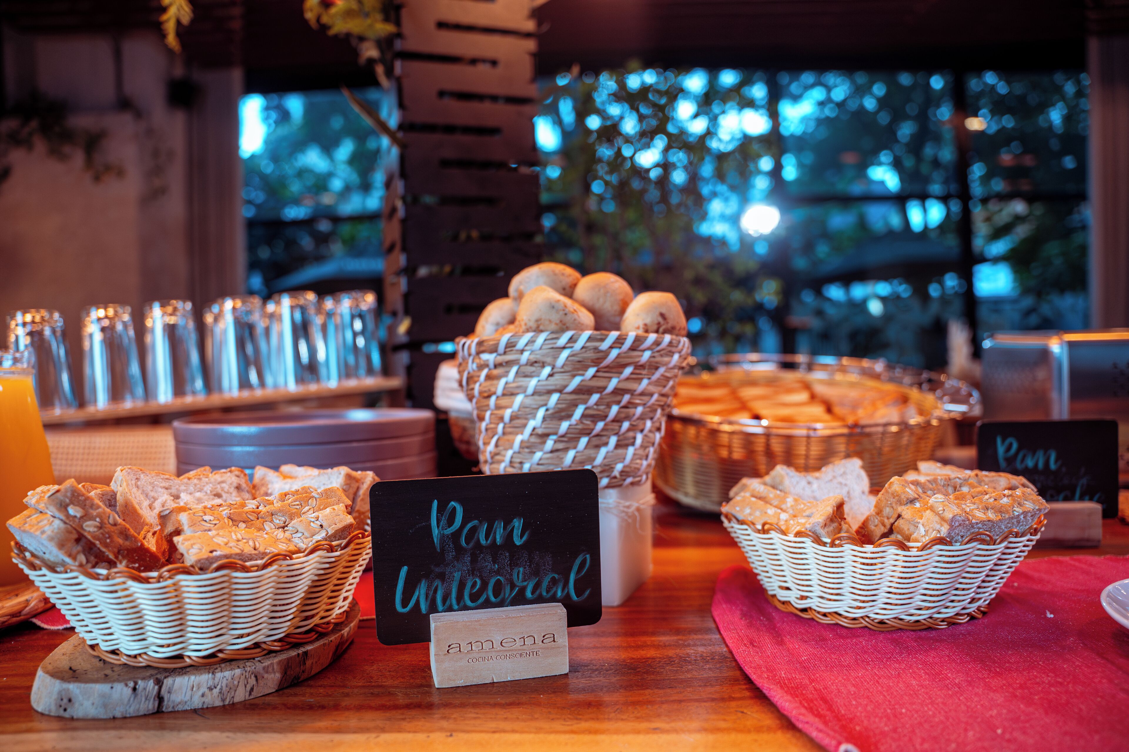 daily buffet breakfast (cop 40000 per person)