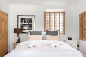 3 室のベッドルーム、アイロン / アイロン台、旅行用ベビーベッド、WiFi