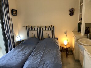 3 habitaciones, tabla de planchar con plancha y wifi 