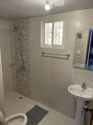 Bathtub