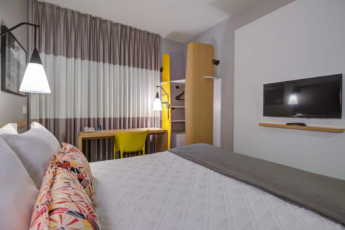 1 bedroom, soundproofing, free WiFi, bed sheets