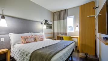 Superior Casal | 1 quarto, quartos à prova de som, Wi-Fi de cortesia, roupa de cama