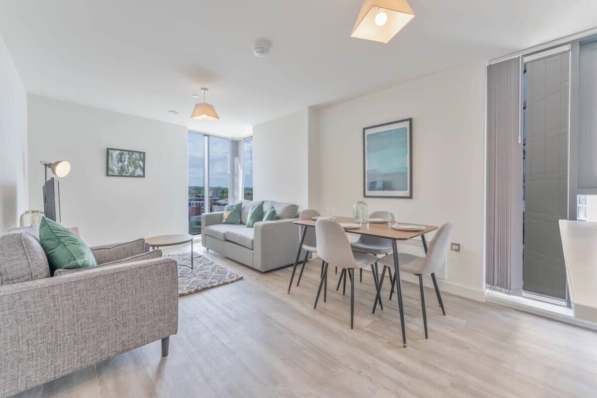 Télévision, espaces bureaux