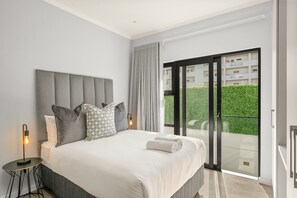 1 camera, ferro/asse da stiro, Wi-Fi, lenzuola