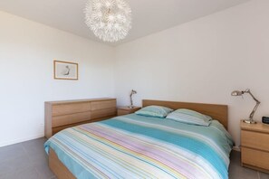 3 chambres, Wi-Fi, draps fournis