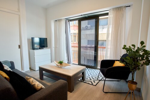 Urban Flat in Santa Catalina - 4 min walk to beach