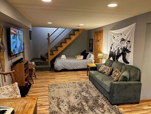 4 Schlafzimmer, Schreibtisch, Bügeleisen/Bügelbrett, WLAN