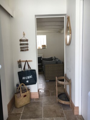 Smart TV, video games, books