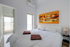 2 Schlafzimmer, Bügeleisen/Bügelbrett