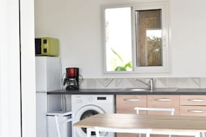 Panoramic Villa | Private kitchen | Full-sized fridge, microwave, oven, stovetop - KAZ A KLEMENCE (Anse-Bertrand)