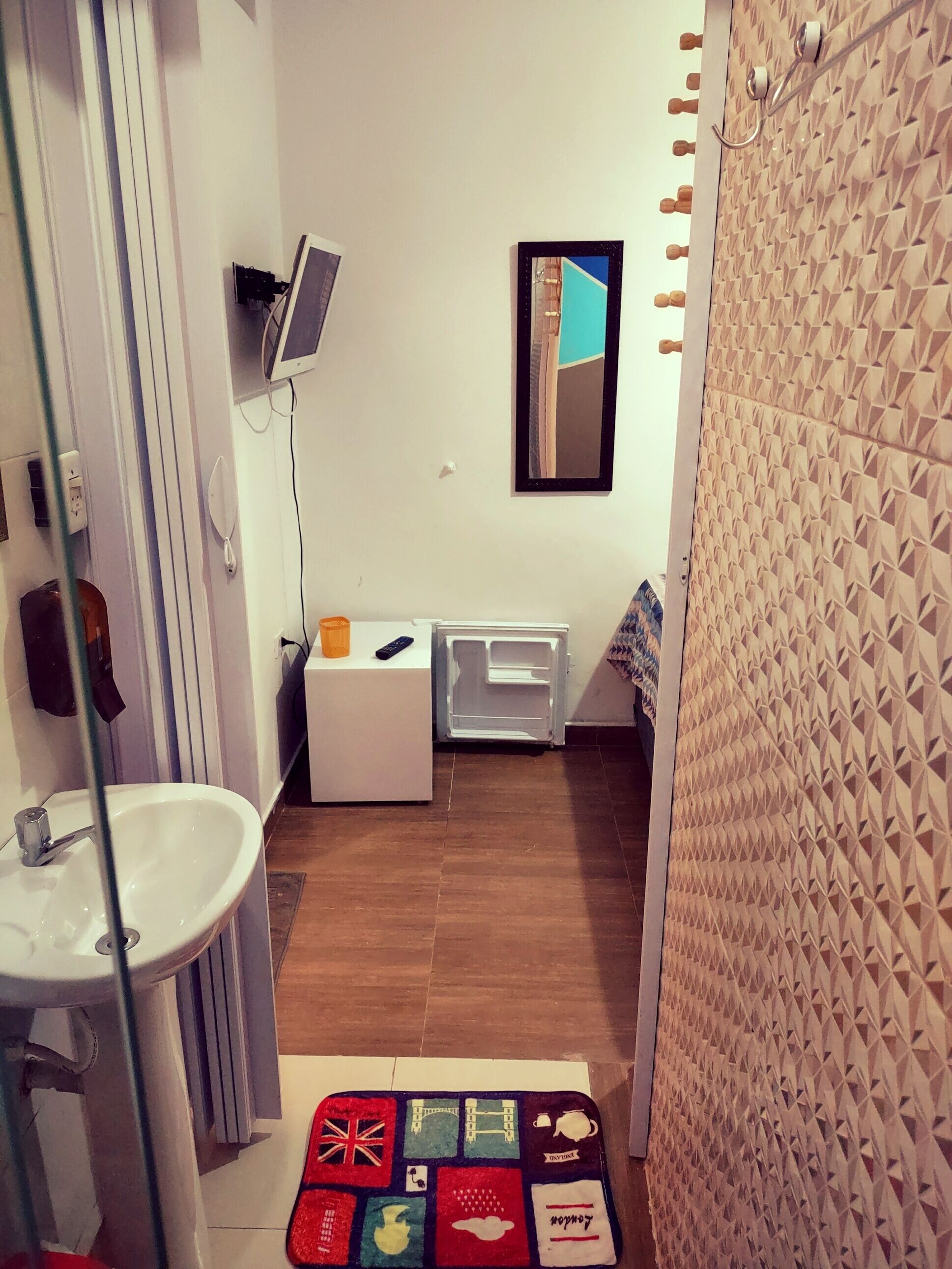 Quarto 06 ( 2 pessoas) | Wi-Fi gratis dan seprai linen
