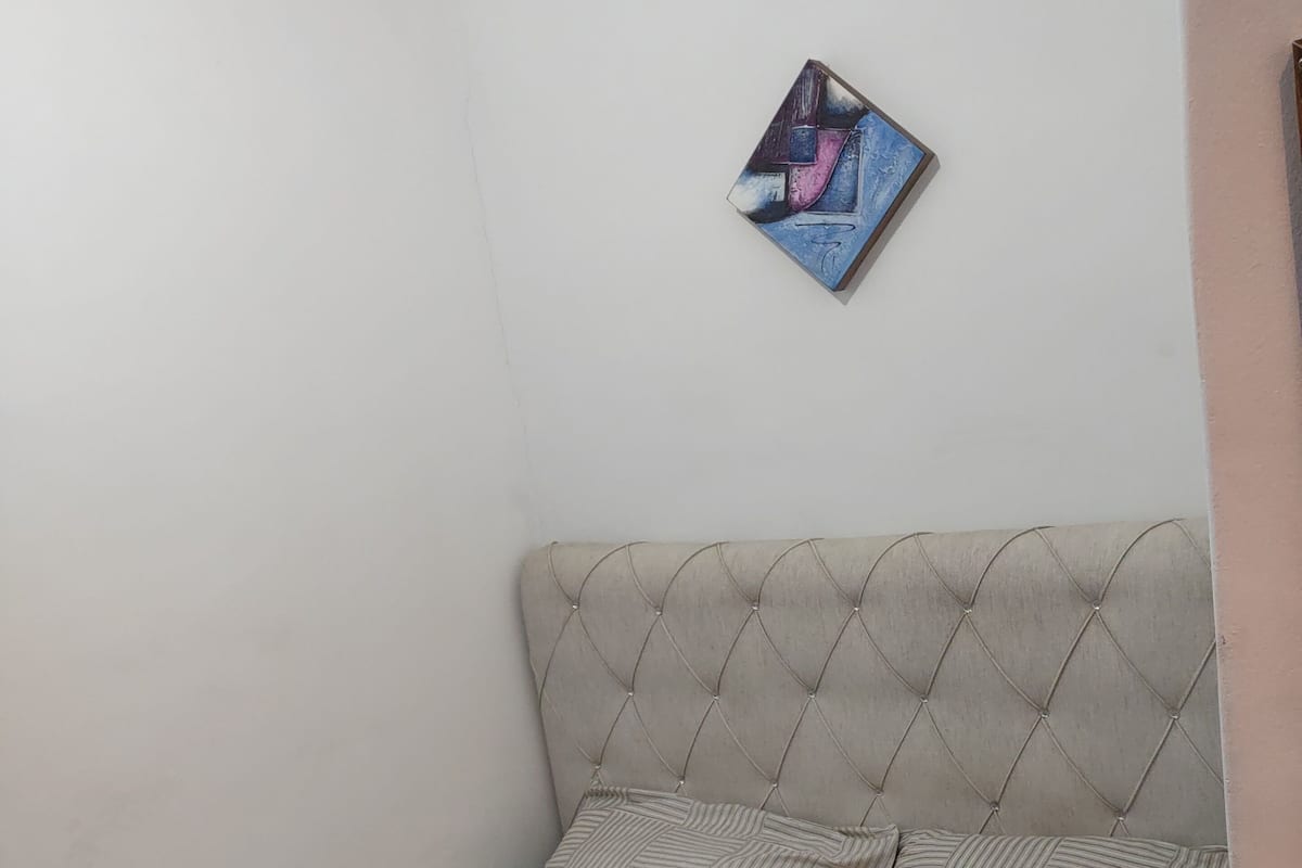 Quarto 05 (2 pessoas) | WiFi (free), bed sheets