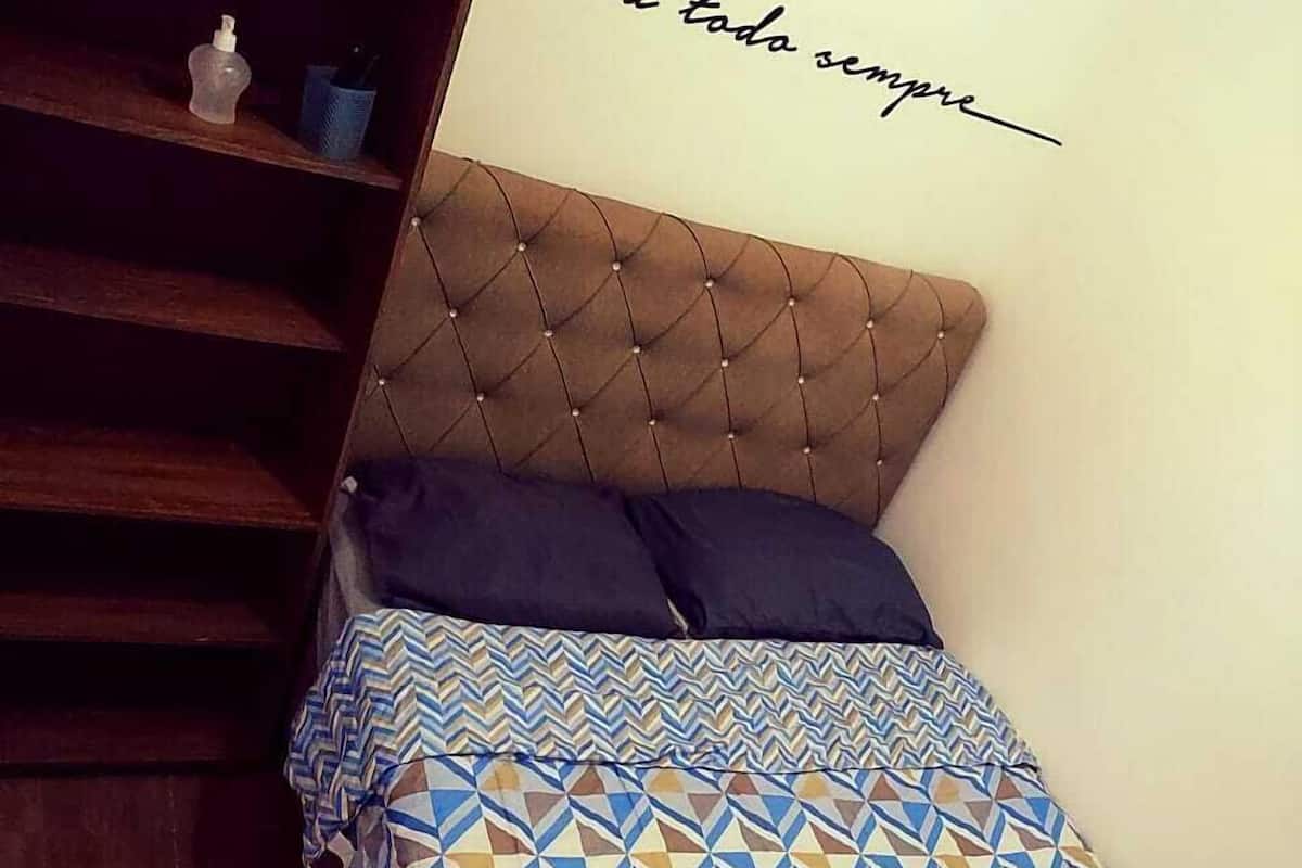 Quarto 04 (2 pessoas) | WiFi (free), bed sheets