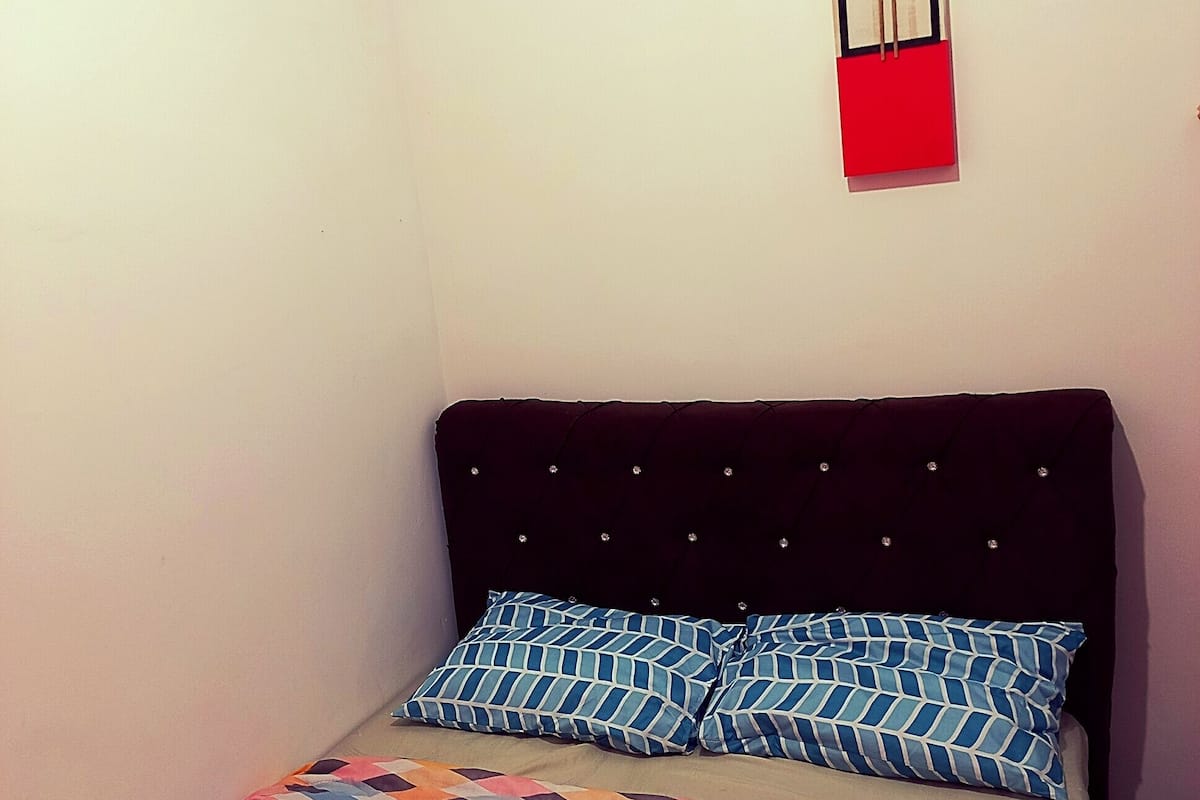 Quarto 03 ( 2 pessoas) | WiFi (free), bed sheets