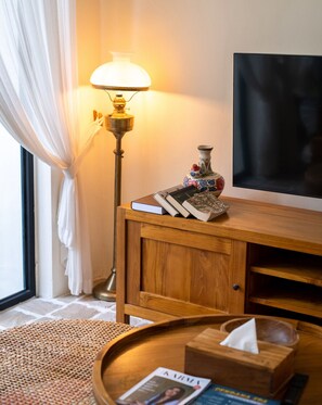 Living room - Comfortable 3BR Stylish Private Villa, Canggu (Canggu)