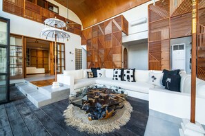 Living room - Villa Yukiko, 4BR Modern Tropical Design Villa (Canggu)