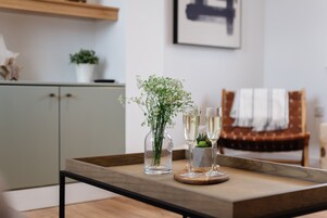 Luxury Apartment, 1 Double Bed | Living area | 43-inch Smart TV with digital channels, TV, Netflix