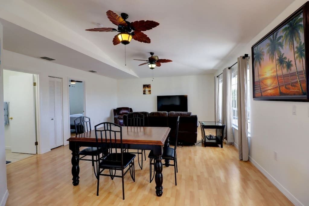 Perfectly Located Island Unit in Matlacha Isles
