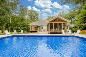 A heated pool - (2026 OPEN!) Gorgeous Grand Beach Home With Private Pool! (MI)