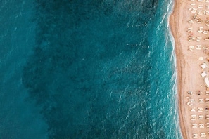 Beach nearby, 3 beach bars