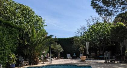 4 bedroom private vacation home in aumes