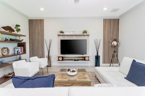 Smart TV, offices