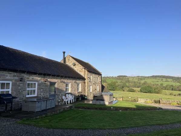 Khuôn viên nơi lưu trú