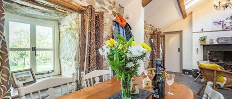 Cottage | Cuisine privée | Réfrigérateur, bouilloire électrique, grille-pain