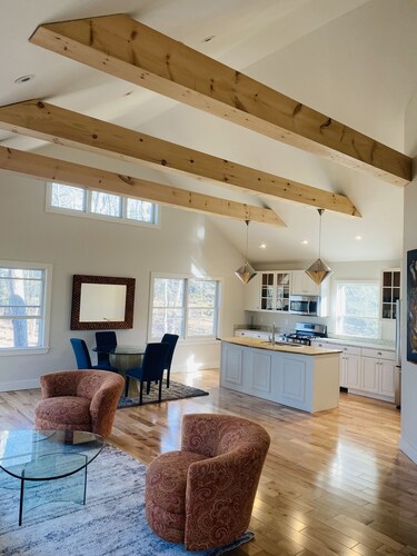 Reset and Relax in Luxury Cottage