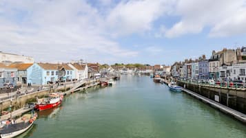 كوخ | المنشأة من الداخل