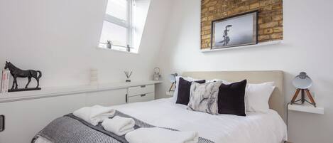 1 bedroom, iron/ironing board, Internet, bed sheets