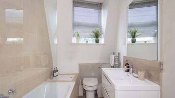 Bathtub, hair dryer