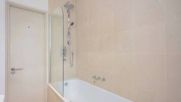 Bathtub, hair dryer
