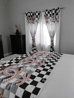 2 Schlafzimmer, Bügeleisen/Bügelbrett, WLAN, Bettwäsche