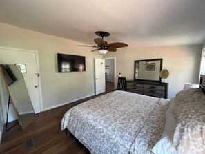 4 Schlafzimmer, Bügeleisen/Bügelbrett, WLAN, Bettwäsche