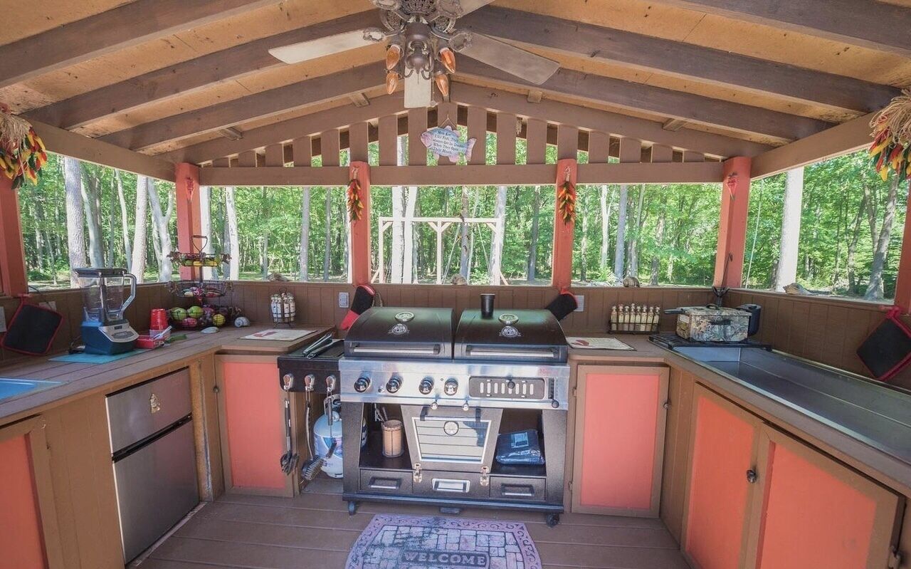 Microondas, horno, placa de cocina, lavavajillas