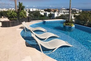 Imagen sin descripción, 4 de 26, botón