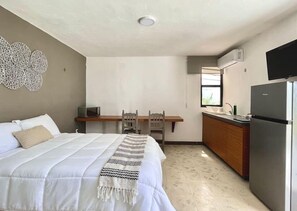 1 bedroom, iron/ironing board, WiFi, bed sheets - ✻ Aldeazul 6 ✻ Estudio céntrico con Wi-Fi y A/A (CancÃºn)