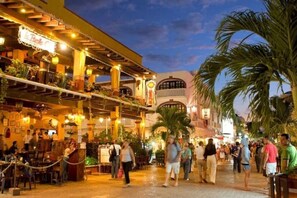 Imagen sin descripción, 4 de 36, botón