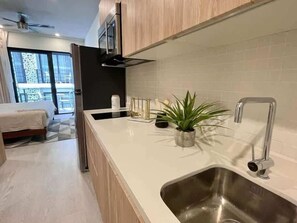 1 bedroom, iron/ironing board, WiFi - Studio with Rooftop Pool | Steps from the Beach (Playa del Carmen)