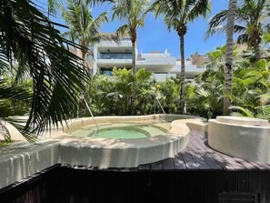 Pool - Apartment with pools, golf and beach club! (Playa del Carmen)