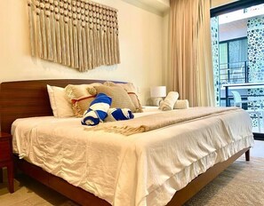 Fer et planche à repasser, Wi-Fi, literie fournie