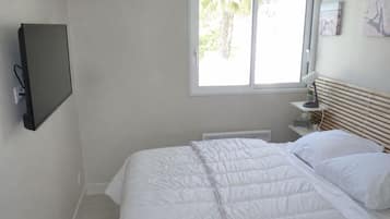 1 Schlafzimmer, Bügeleisen/Bügelbrett