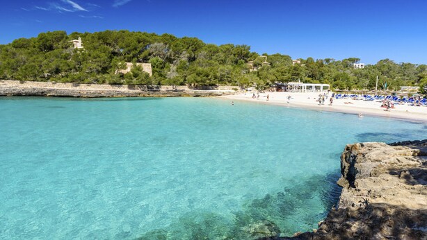 Unclassified image, 1 of 34, button - La Ola Beach House seaside holiday house with shared pool in Porto Colom. (Portocolom)