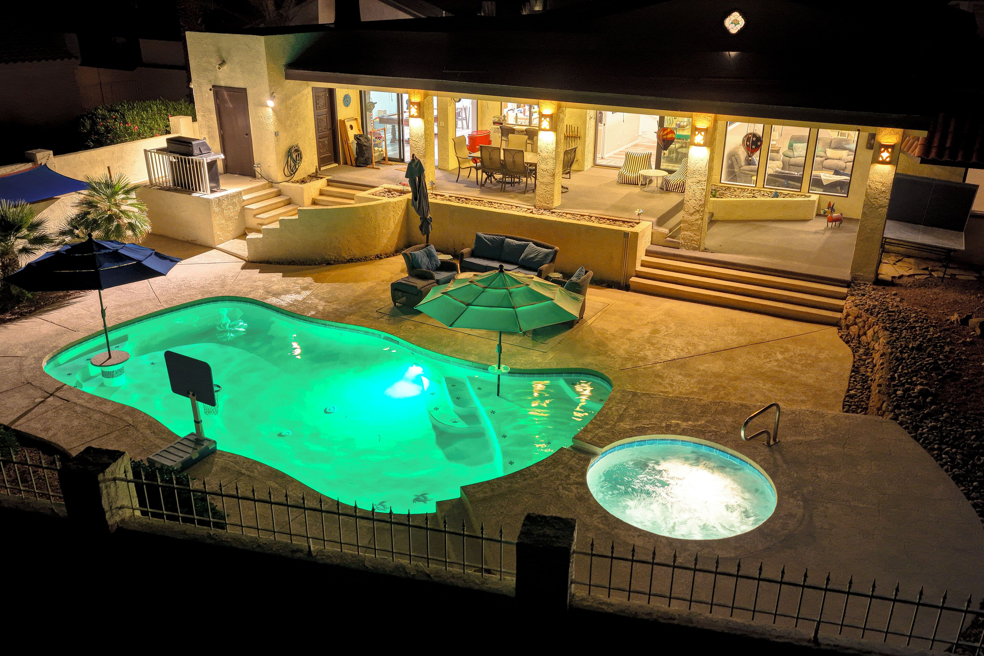 Piscine extérieure, piscine chauffée